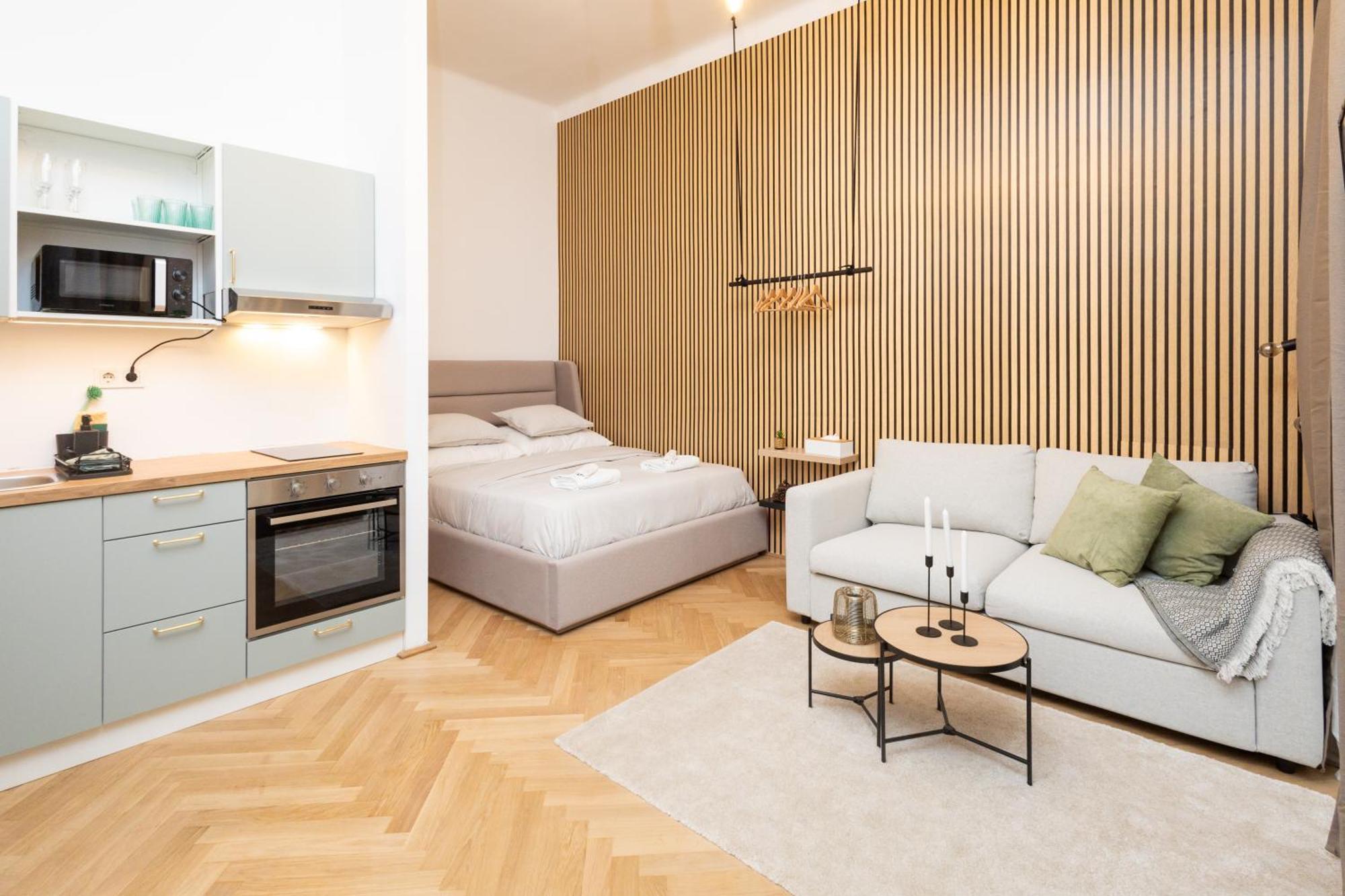 דירות וינה Charming Retreat Walking Distance From Town Centre מראה חיצוני תמונה