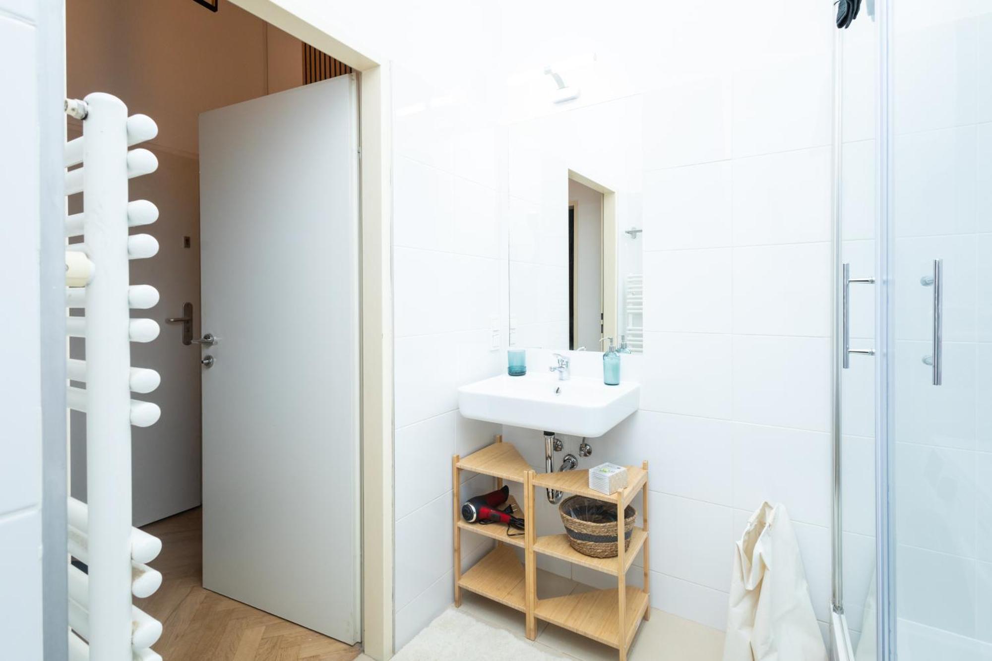 דירות וינה Charming Retreat Walking Distance From Town Centre מראה חיצוני תמונה